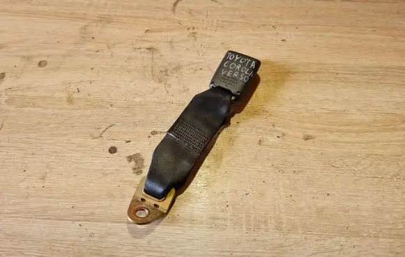 Toyota Corolla Verso AR10 Rear seatbelt buckle E034501