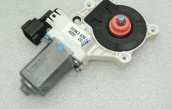 Ford Focus ST Front door window regulator motor 6CP114553L3C