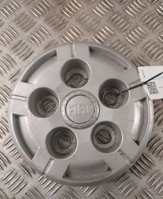 Fiat Ducato R15 wheel hub/cap/trim B632