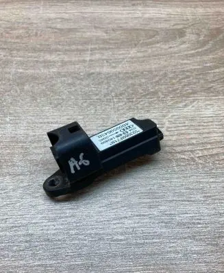 Audi A6 S6 C5 4B Airbag deployment crash/impact sensor 4B0959643B