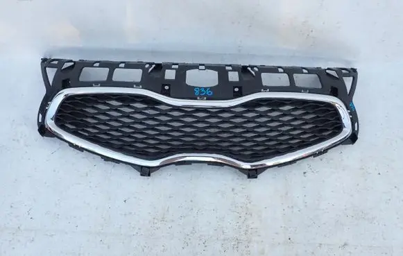 KIA Carens III Front bumper upper radiator grill 86351a4b000