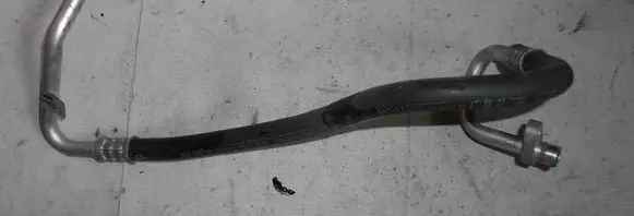 Dacia Dokker Air conditioning (A/C) pipe/hose 924905802R