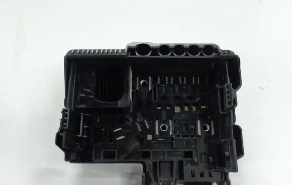 Opel Corsa E Positive cable (battery) 525230582