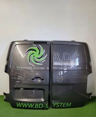 Opel Vivaro Back/rear loading door 