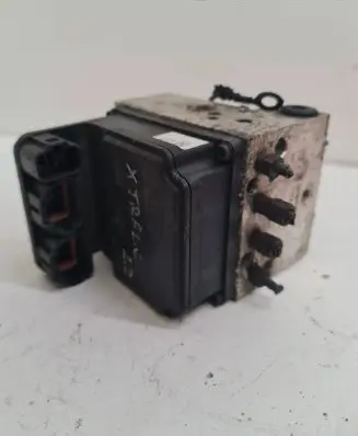 Nissan X-Trail T30 ABS Pump 47600AR005 2423E0040