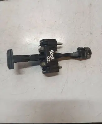 Volvo V70 Rear door check strap stopper 31217754
