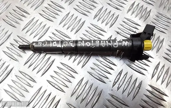 Volkswagen Phaeton Fuel injector 0445115078