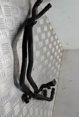 Volkswagen Touareg I Engine coolant pipe/hose