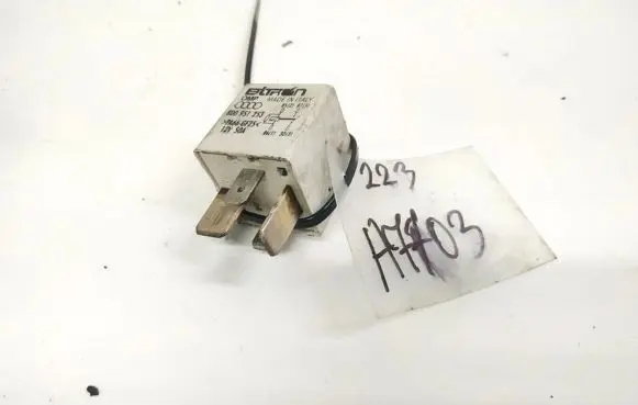 Audi A6 S6 C6 4F Other relay 8D0951253 370