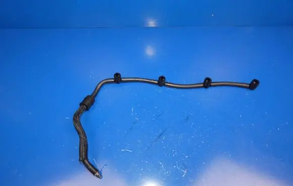 Mercedes-Benz ML AMG W166 Fuel injector supply line/pipe