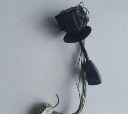 BMW 5 E34 Indicator stalk 1378139