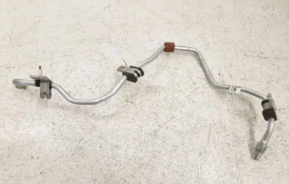 Ford Explorer VI Engine coolant pipe/hose L1M37P055 L1M37P055AAG F156P