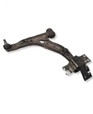 Mercedes-Benz CLA C117 X117 W117 Front lower control arm/wishbone 