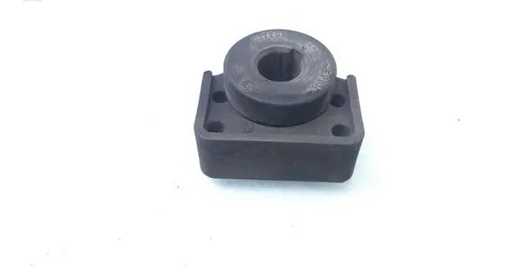 Volkswagen Phaeton Radiator mount bracket 3D0121276A