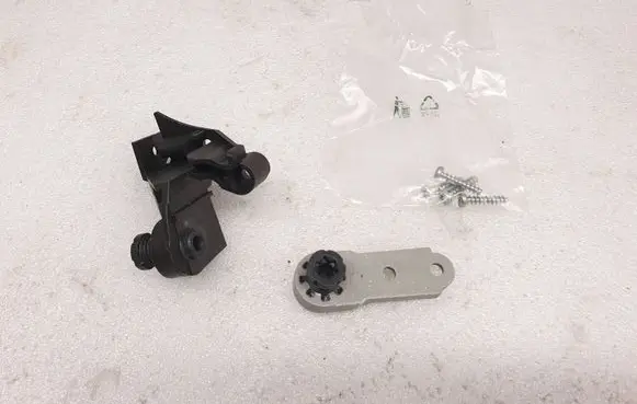 Mercedes-Benz S W221 Headlight/headlamp mounting bracket A2218201314