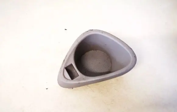 Nissan Almera Tino Cup holder 682754u200 68275bu200