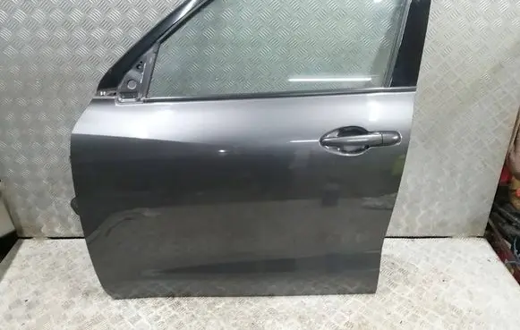Suzuki Swift III Front door 