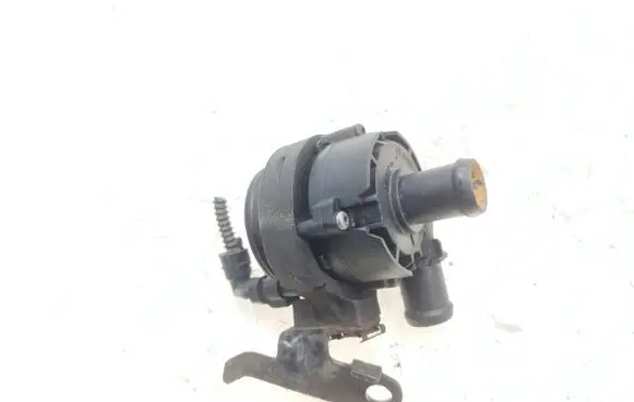 Seat Leon (5F) Electric auxiliary coolant/water pump 5G0965567 0392023209 5Q0121599M