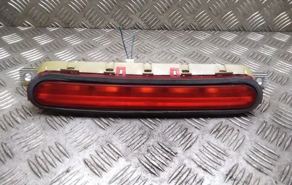 Toyota Corolla Verso AR10 Third/center stoplight 815700F011