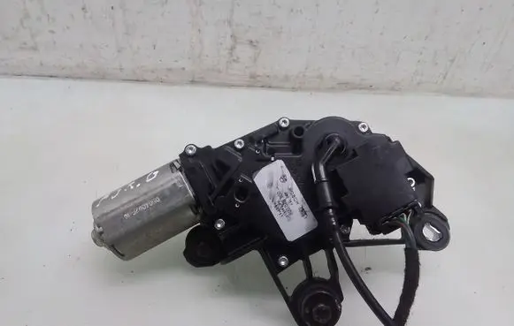 Volkswagen Fox Rear window wiper motor