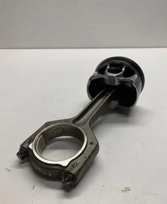 BMW M4 F82 F83 Piston with connecting rod 7846593 7846333 7624615