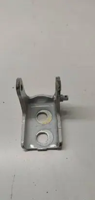 Peugeot 5008 II Rear door upper hinge 