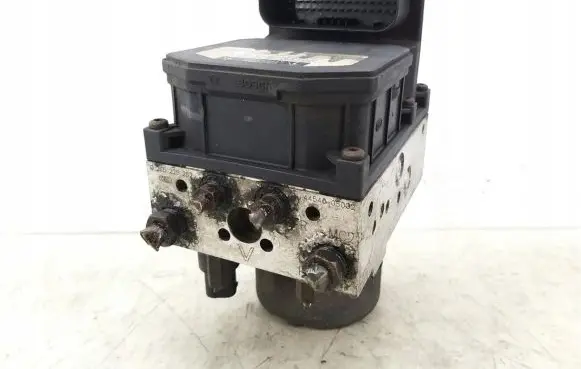Toyota Avensis T250 ABS Pump 44540-05032