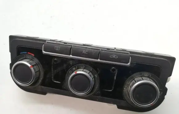 Volkswagen Touran I Interior fan control switch 5HB009751