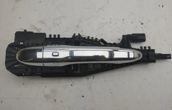 Maserati Ghibli Front door exterior handle P670005603