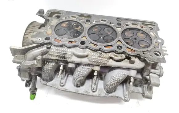 Engine head