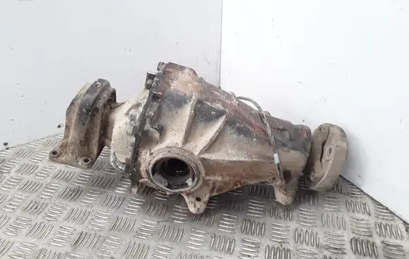 Mercedes-Benz W123 Rear differential 369