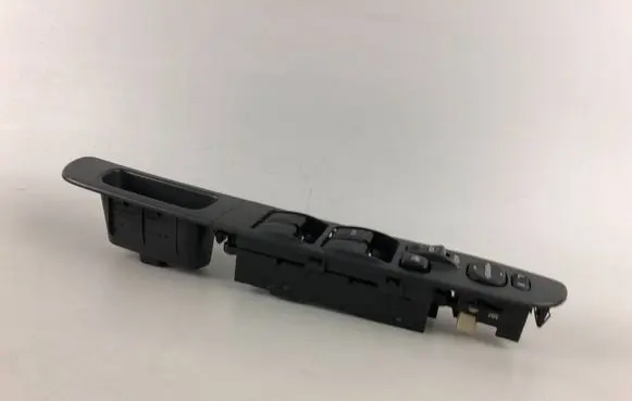 Subaru Impreza II Electric window control switch