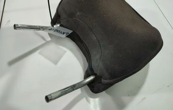 Volvo S70 V70 V70 XC Front seat headrest 