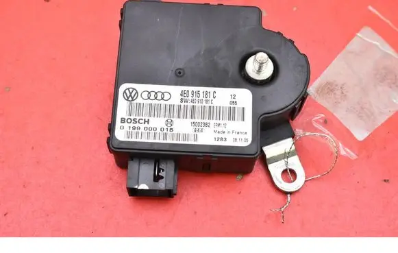 Audi A8 S8 D3 4E Engine control unit/module ECU 4E0915181C