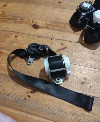 BMW 3 E92 E93 Front seatbelt 34063267E