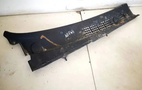 Citroen Berlingo Wiper trim 9619270777