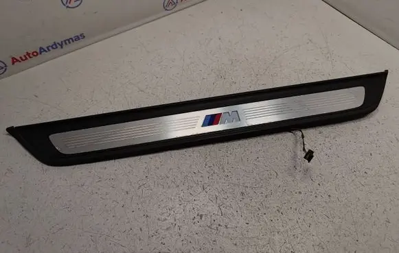 BMW 6 G32 Gran Turismo Front sill trim cover 51478061034