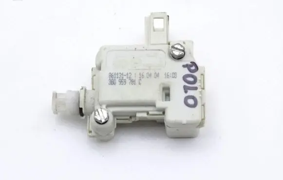 Volkswagen Polo IV 9N3 Tailgate boot lock/latch motor 3B0959781C