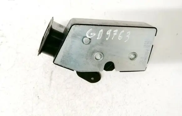 Ford Focus Seat back rest lock catch 2m51a61382b 2m51-a61382-b