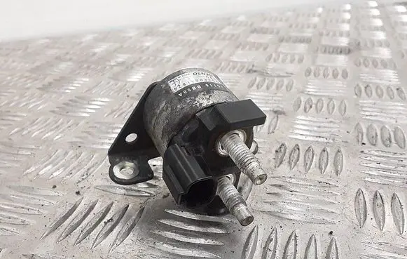 Nissan Qashqai Other relay 25116bb50a 2534001820