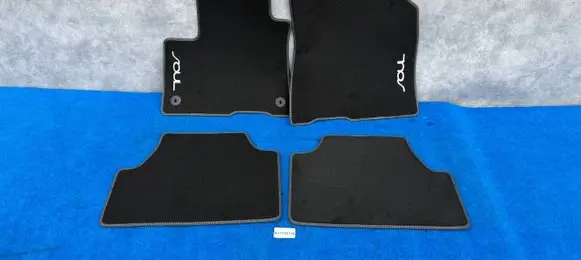 KIA Soul Car floor mat set J2143ADE00