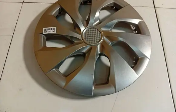 Ford Mondeo MK IV R16 wheel hub/cap/trim 416SJS16