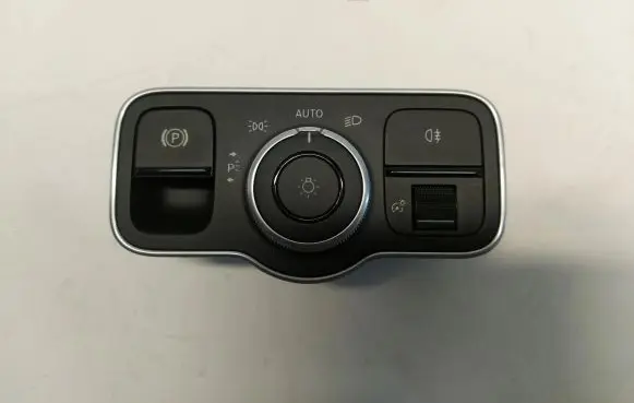 Mercedes-Benz CLA C118 X118 Light switch A2479052902