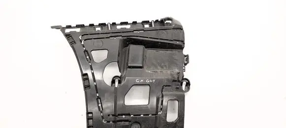 Rear bumper mounting bracket