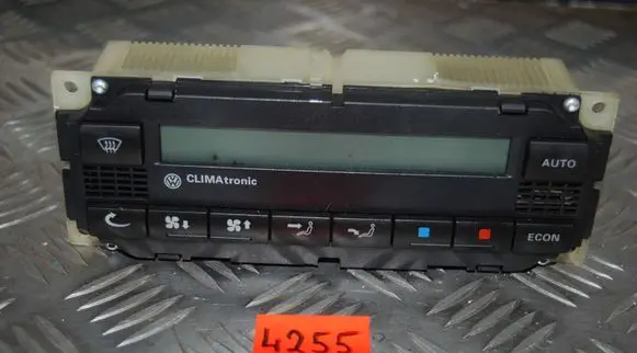 Volkswagen PASSAT B5 Climate control unit 3B2907044B