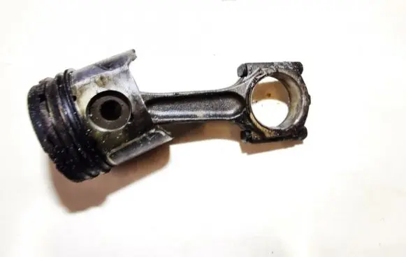 Citroen Xantia Piston with connecting rod
