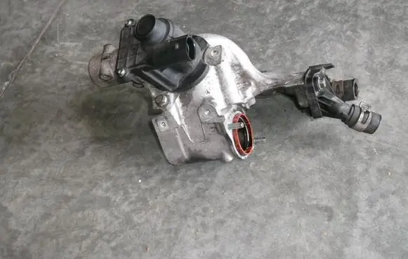 Nissan Micra Water pump 