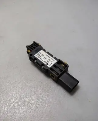 Audi A4 S4 B6 8E 8H Airbag deployment crash/impact sensor 8E0959643A 180303 023180BPG7D0