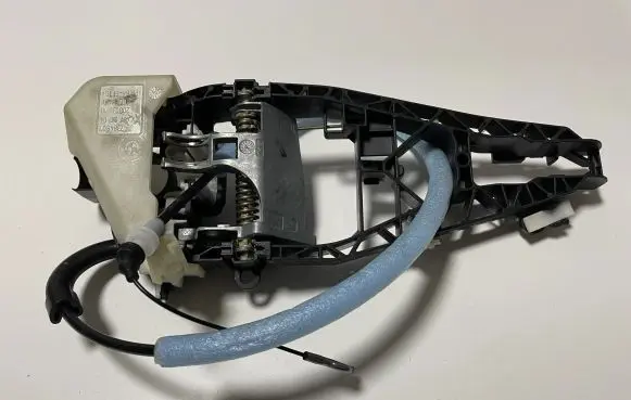 BMW X6 F16 Rear door interior handle 7401211