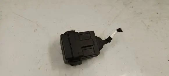 Audi A4 S4 B9 8W Other relay 8w0937124a